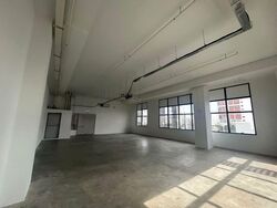 Hh @ Kallang (D13), Factory #576591421